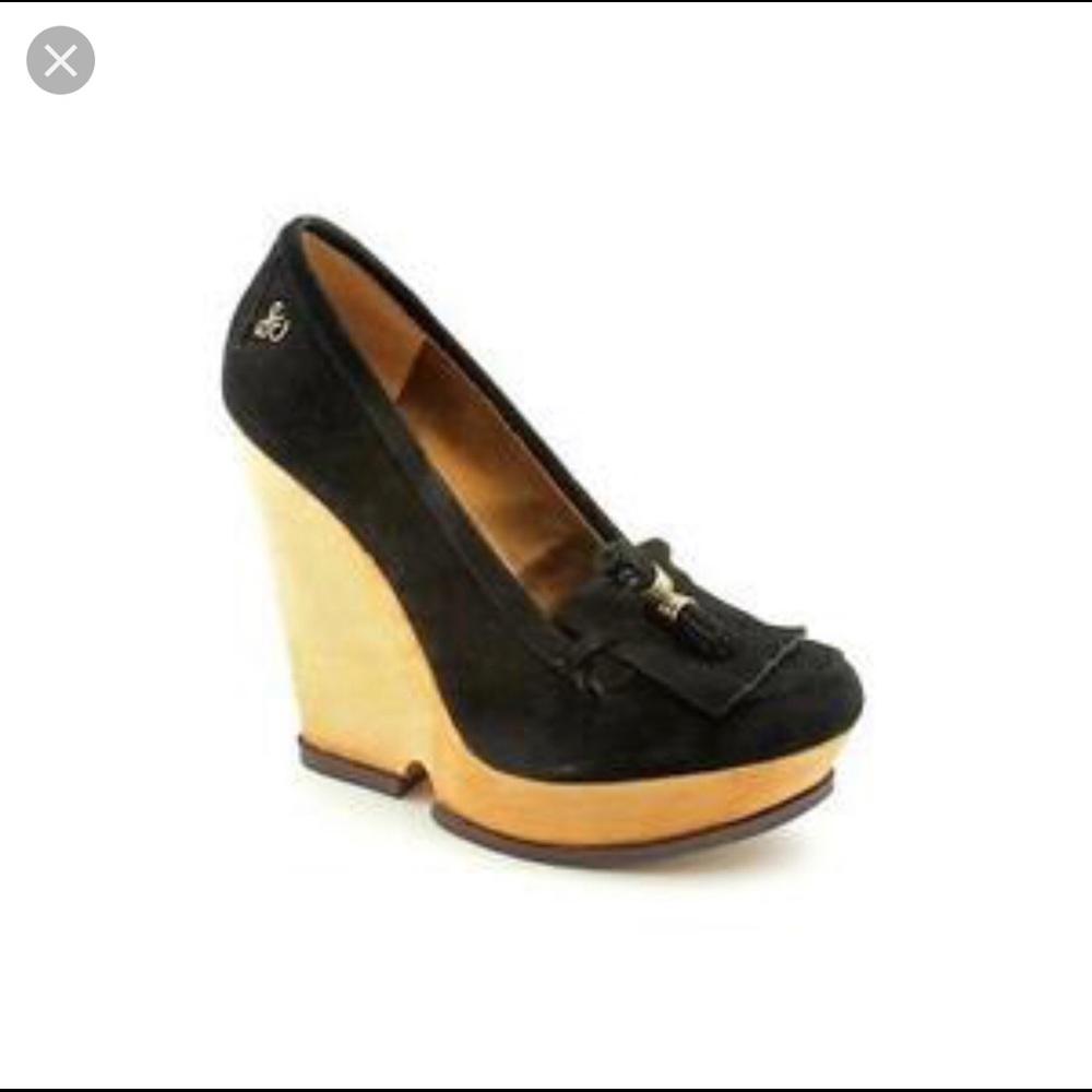 Shoes - Picture 5 of 5